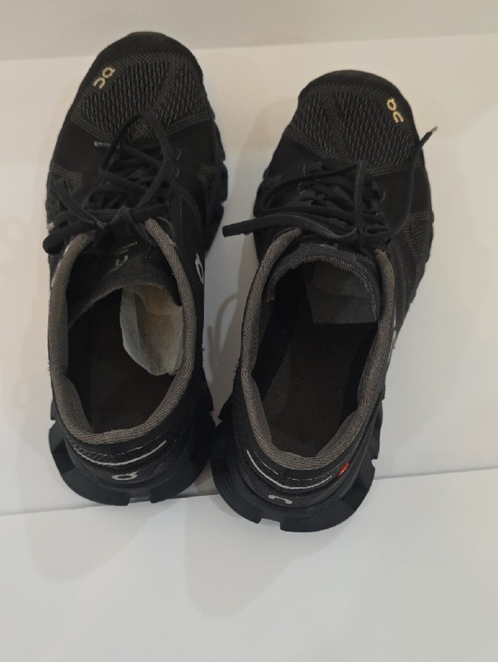 On Running Cloud X Women's Black Athletic Running Shoes Size 9 - Picture 7 of 10